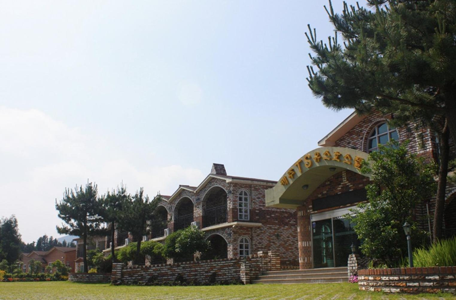 Jeju Ts Youth Hostel & Resort ソギポ エクステリア 写真