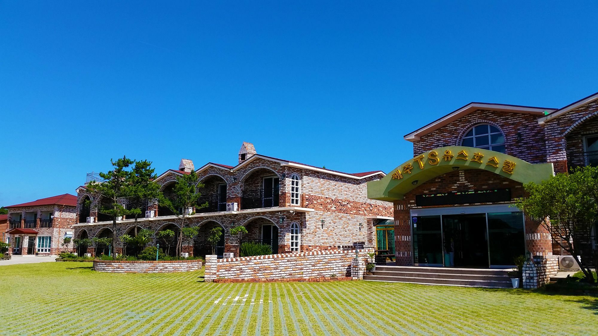 Jeju Ts Youth Hostel & Resort ソギポ エクステリア 写真